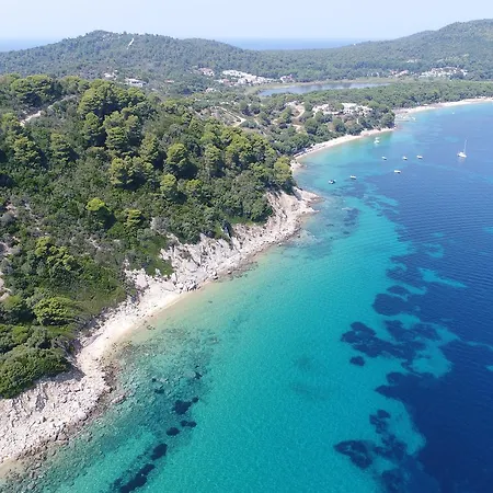 Elivi Skiathos 酒店
