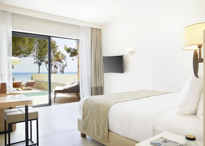 Hotel Elivi Skiathos 5*