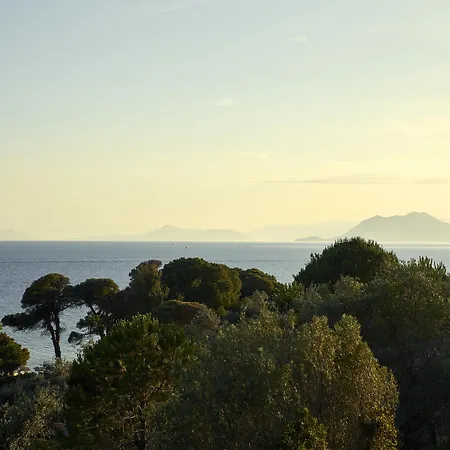 Ξενοδοχείο Elivi Skiathos 5*