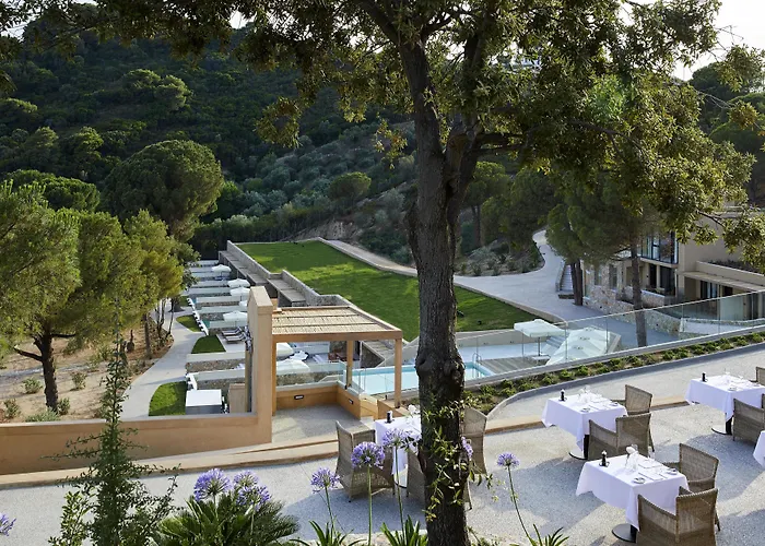 Hotell Elivi Skiathos 5*